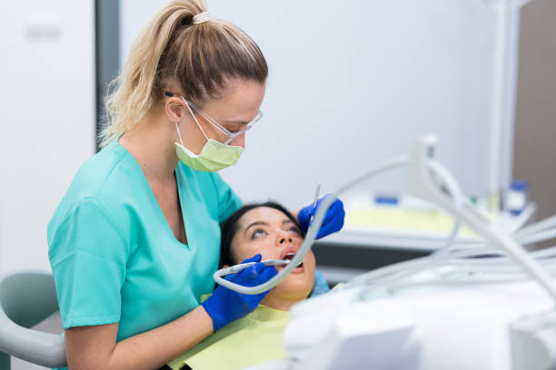 Best Emergency Tooth Extraction in Duquesne, MO